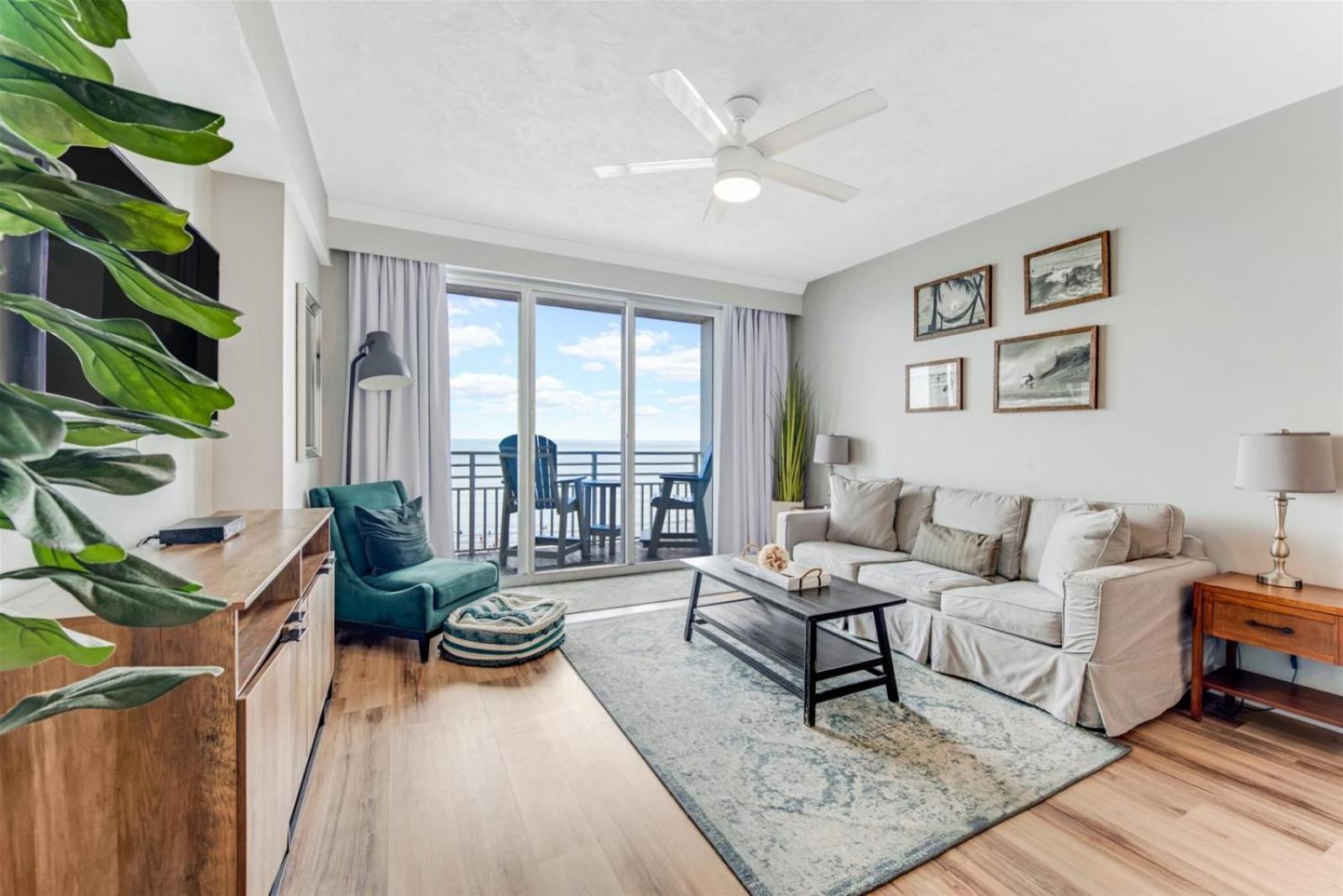 Unit 707 Ocean Walk - 1 Bedroom Ocean Front Daytona Beach Exteriör bild